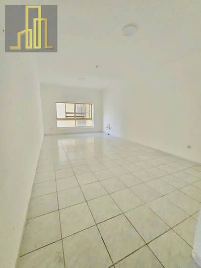 2 habitaciones Apartamento para en Alquiler en Al Majaz, Sharjah - f1e7747d-c832-408e-a592-274b8f622d59. jpg