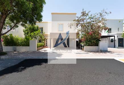 4 Schlafzimmer Villa zum zur Miete in The Lakes, Dubai - 4 Bedroom Villa for Rent 4 Schlafzimmer Villa zum zur Miete in The Lakes, Dubai - 4 Bedroom Villa for Rent