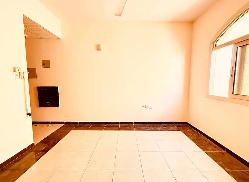 6 754446649-800x600. webp