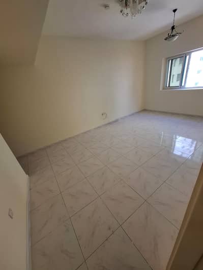 1 Schlafzimmer Wohnung zum zur Miete in Al Khan, Sharjah - WhatsApp Image 2026-07-04 at 12.02. 16 PM. jpeg 1 Schlafzimmer Wohnung zum zur Miete in Al Khan, Sharjah - WhatsApp Image 2026-07-04 at 12.02. 16 PM. jpeg