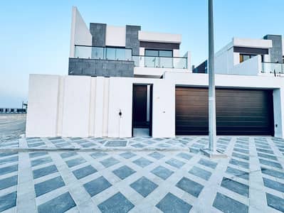 5 habitaciones Villa para en Alquiler en Tilal City, Sharjah - 269113. jpg