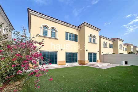 4 Bedroom Villa for Sale in Jumeirah Park, Dubai - Open house this weekend | Call now to book