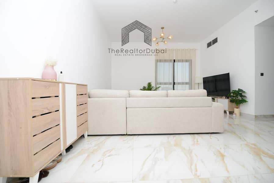 OP price | Ready to move | Fully furnished | High Ceiling - Image 5
