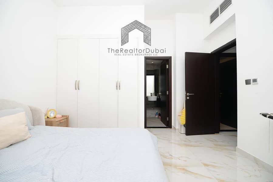 OP price | Ready to move | Fully furnished | High Ceiling - Image 7