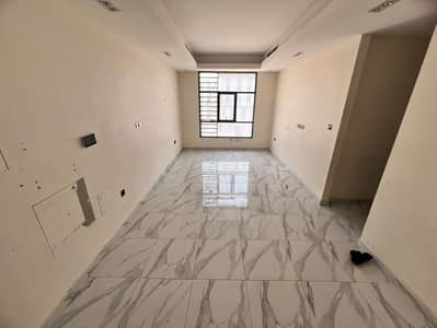 2 habitaciones Apartamento para en Alquiler en Al Jurf, Ajman - WhatsApp Image 2026-07-07 at 1.12. 45 AM (1). jpeg 2 habitaciones Apartamento para en Alquiler en Al Jurf, Ajman - WhatsApp Image 2026-07-07 at 1.12. 45 AM (1). jpeg