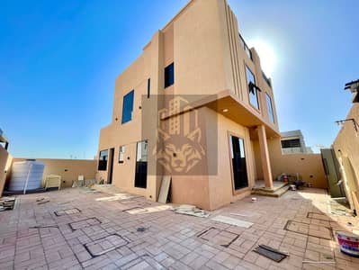 5 Camere Villa in Affitto a Hoshi, Sharjah - WhatsApp Image فتلا. jpeg 5 Camere Villa in Affitto a Hoshi, Sharjah - WhatsApp Image فتلا. jpeg