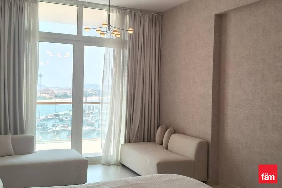 Studio Apartment | 24hrs Security Studio Apartment | 24hrs Security