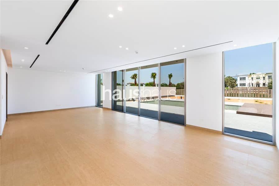 Prime Lake View | Brand New 5 Bed | Priced to Sell - Image 3