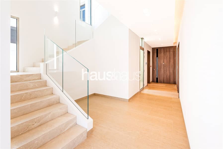 Prime Lake View | Brand New 5 Bed | Priced to Sell - Image 8
