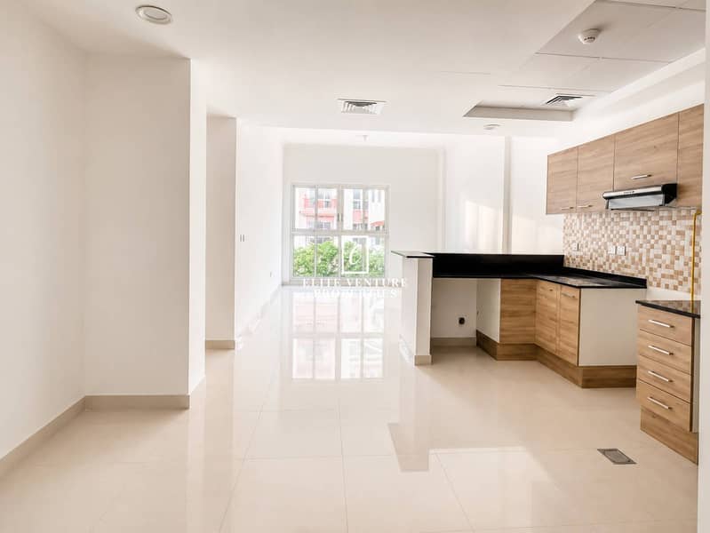 Apartamento en Dubai Sports City,Canal Residence West,Spanish Tower, 2 dormitorios, 95000 AED - 15737282 Apartamento en Dubai Sports City,Canal Residence West,Spanish Tower, 2 dormitorios, 95000 AED - 15737282