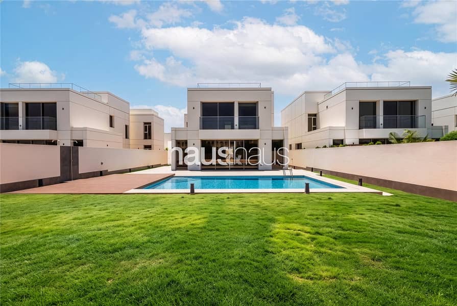 Prime Lake View | Brand New 5 Bed | Priced to Sell - Image 29