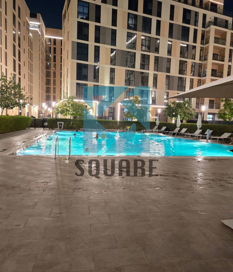 12 POOL2. jpg