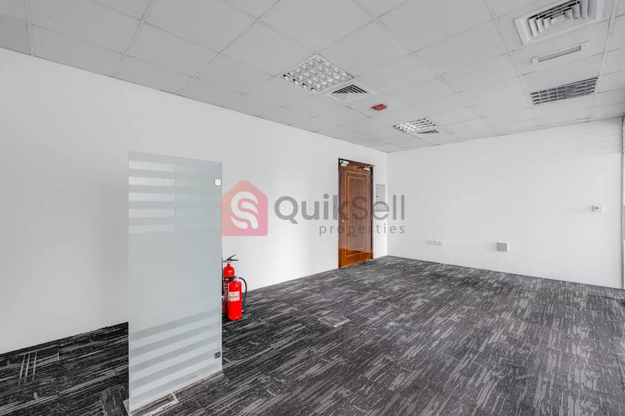 3 Churhill office 607-3. jpg