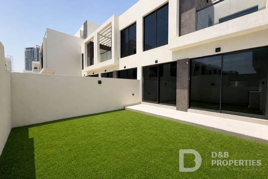 Casa adosada en DAMAC Hills,Silver Springs, 4 dormitorios, 170000 AED - 15752372 Casa adosada en DAMAC Hills,Silver Springs, 4 dormitorios, 170000 AED - 15752372