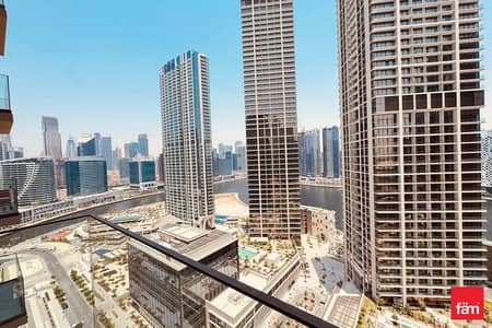 Studio for Rent in Business Bay, Dubai - High floor | Canal view | luxury | pool | vacant