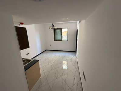 Studio for Rent in Al Jurf, Ajman - WhatsApp Image 2026-07-07 at 12.07. 26 AM. jpeg Studio for Rent in Al Jurf, Ajman - WhatsApp Image 2026-07-07 at 12.07. 26 AM. jpeg