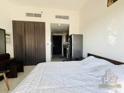 Studio de à à louer à Dubai Land Residence Complex (DLRC), Dubai - 98d47252-f5f3-4abd-8e38-d58e7c62ed18. jpg Studio de à à louer à Dubai Land Residence Complex (DLRC), Dubai - 98d47252-f5f3-4abd-8e38-d58e7c62ed18. jpg