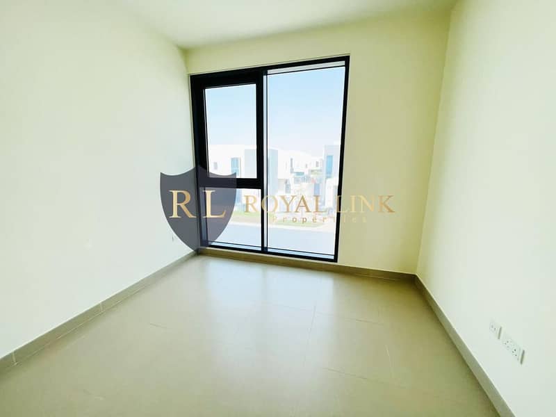 9 7ae145d5-9676-4af8-85bc-136dded6ba80. jpg