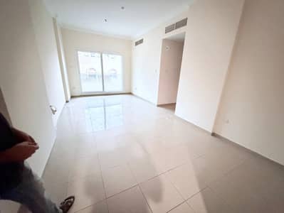 فلیٹ 2 غرفة نوم للايجار في المريجة، الشارقة - IMG-20251219-WA0001. jpg