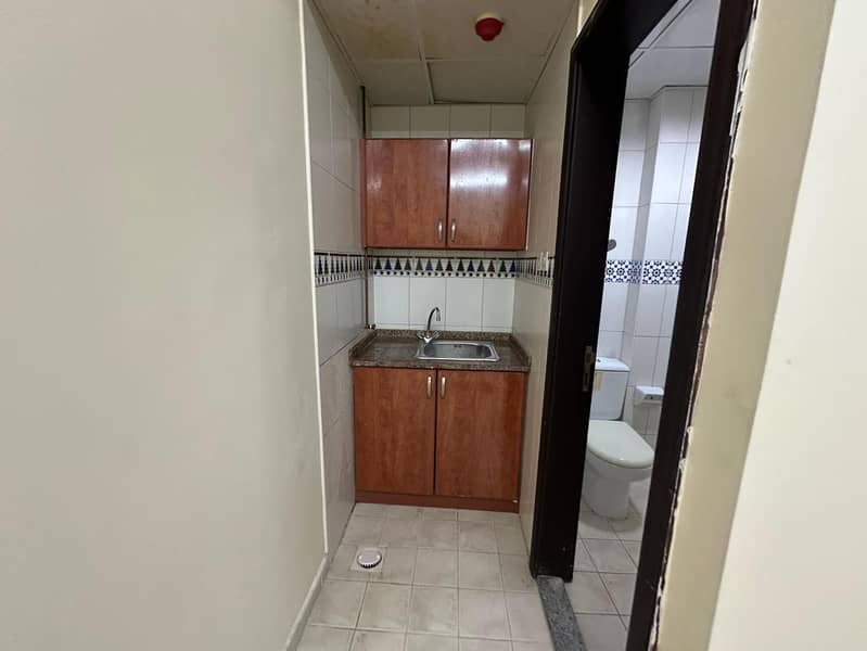 5 6caab500-58bf-4430-877e-384f5a17c286. jpg