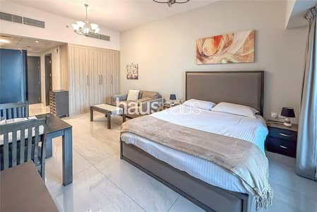 Studio for Sale in Business Bay, Dubai - Canal View | High Floor | Vacant Studio for Sale in Business Bay, Dubai - Canal View | High Floor | Vacant
