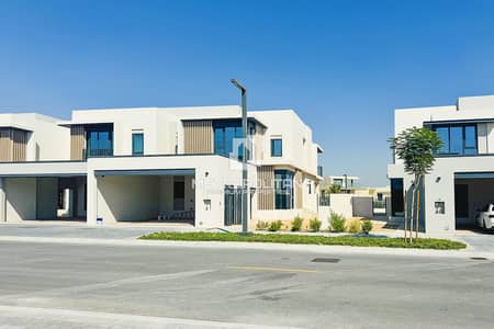 3 Bedroom Townhouse for Rent in Jebel Ali, Dubai - Single Row | Next to the pool | Negotiable 3 Bedroom Townhouse for Rent in Jebel Ali, Dubai - Single Row | Next to the pool | Negotiable