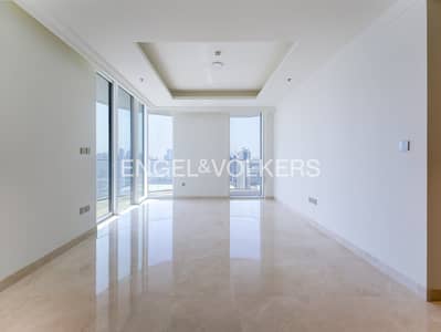 Appartement de 2 chambres à à vendre à Dubai Harbour, Dubai - Appartement à Dubai Harbour，Emaar Beachfront，Palace Beach Residence，Palace Beach Residence Tower 2, 2 chambres, 5600000 AED - 15757189