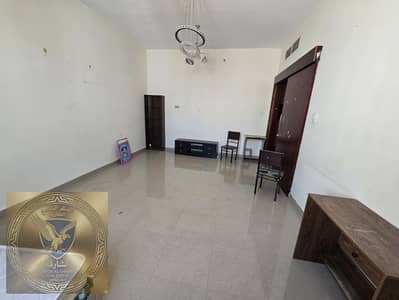 1 Camera Appartamento in Affitto a Al Qulayaah, Sharjah - WhatsApp Image 2026-07-07 at 5.05. 38 PM (2). jpeg