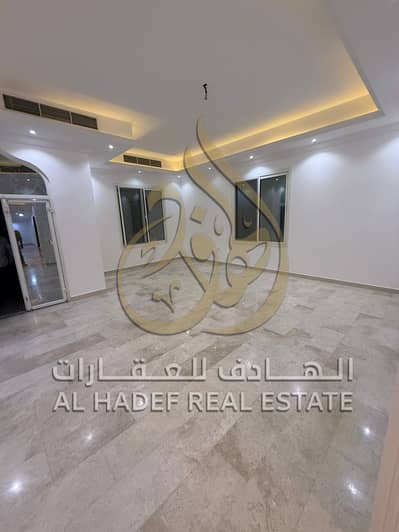 5 Camere Villa in Affitto a Hoshi, Sharjah - WhatsApp Image 2026-07-05 at 9.56. 11 PM (2). jpeg 5 Camere Villa in Affitto a Hoshi, Sharjah - WhatsApp Image 2026-07-05 at 9.56. 11 PM (2). jpeg