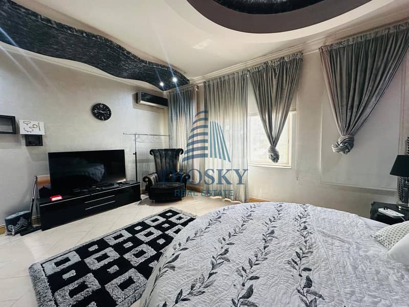 11 Image 11