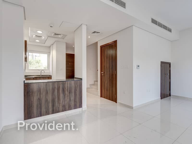 Maison de ville à DAMAC Hills 2 (Akoya by DAMAC),Victoria, 3 chambres, 1800000 AED - 15759196 Maison de ville à DAMAC Hills 2 (Akoya by DAMAC),Victoria, 3 chambres, 1800000 AED - 15759196