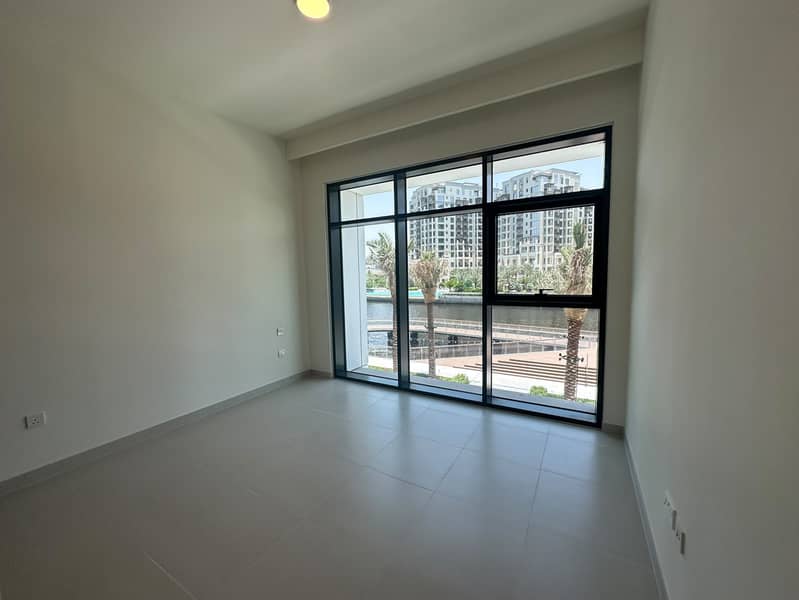 13 PRN12-TH-Bed2-1. jpg