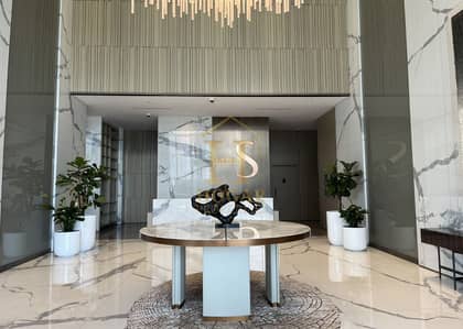 4 Bedroom Penthouse for Sale in Dubai Internet City, Dubai - Luxury Penthouse |Panoramic Views| Investor Deal
