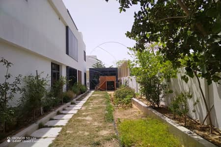 5 Camere Villa in Vendita a Yas Island, Abu Dhabi - WhatsApp Image 2025-08-11 at 5.38. 07 PM (2). jpg 5 Camere Villa in Vendita a Yas Island, Abu Dhabi - WhatsApp Image 2025-08-11 at 5.38. 07 PM (2). jpg