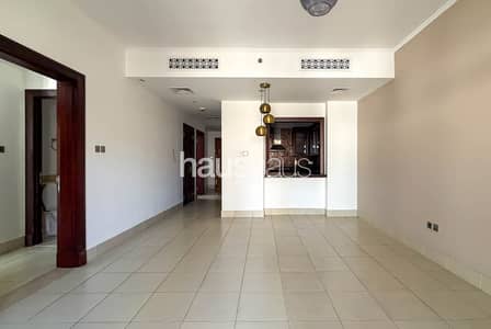 2 Bedroom Flat for Rent in Downtown Dubai, Dubai - 12 Cheques Option | Burj View | Unfurnished 2 Bedroom Flat for Rent in Downtown Dubai, Dubai - 12 Cheques Option | Burj View | Unfurnished