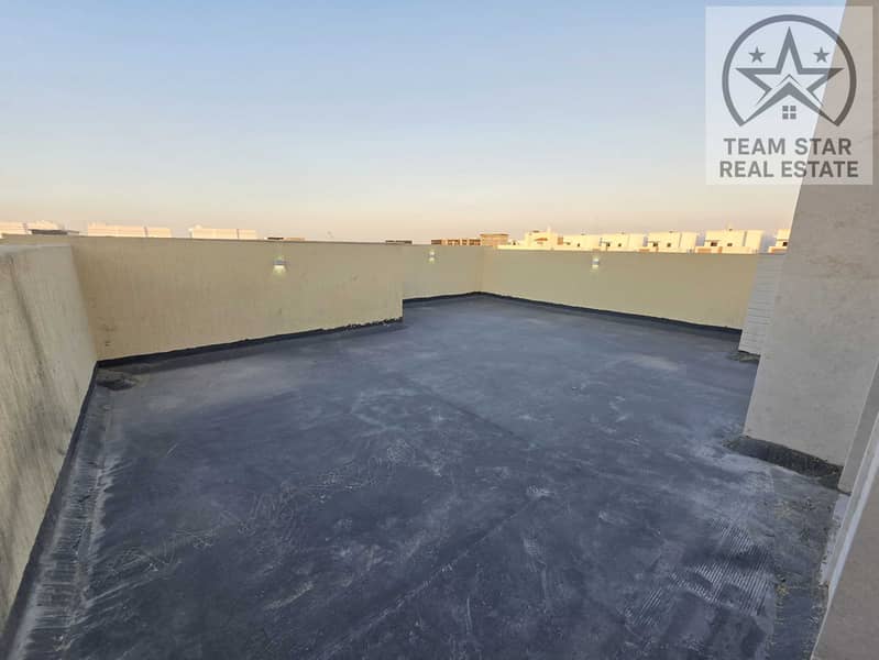 19 2ef24a7f-1bd3-4cc3-84c0-1457b9ebeda8. jpg
