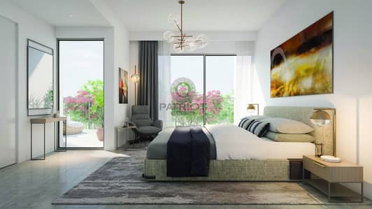 Next to Motor City & Studio City / Gated Community Next to Motor City & Studio City / Gated Community