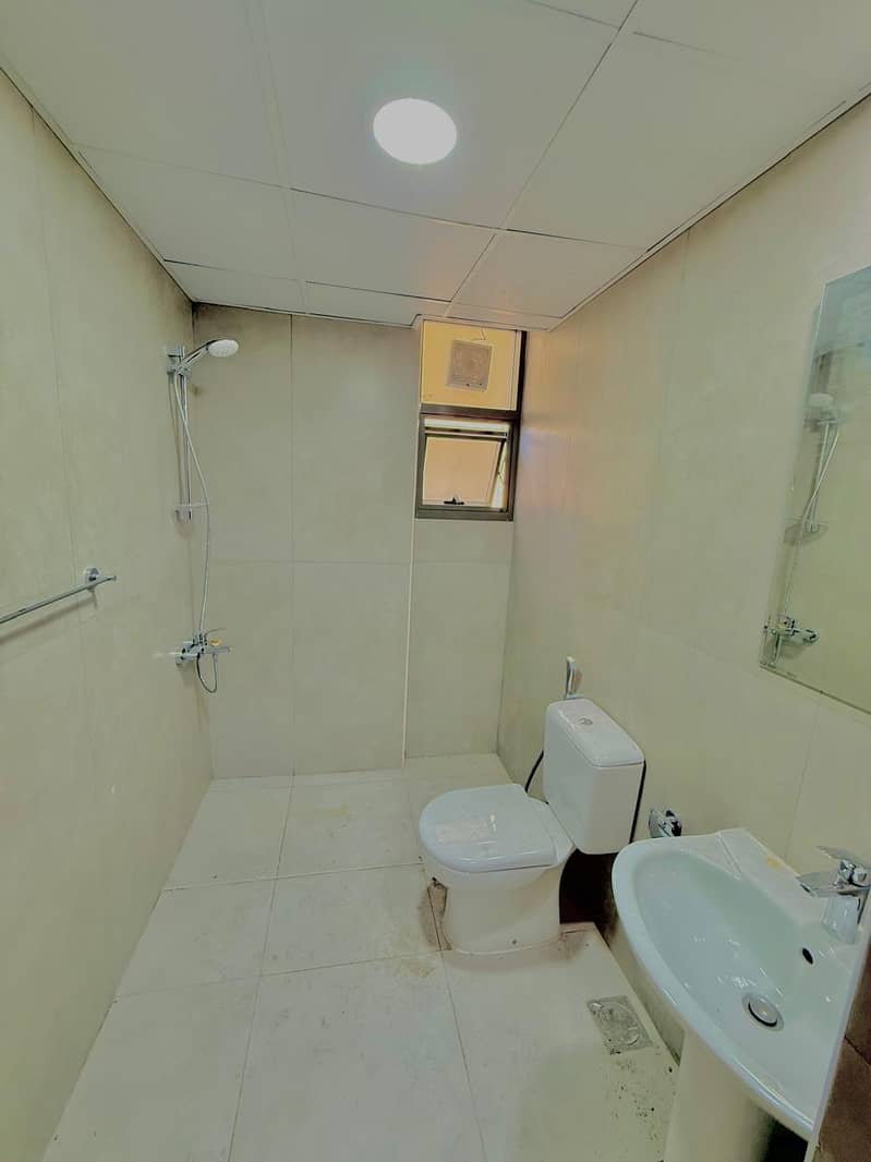 20 1000077813. jpg