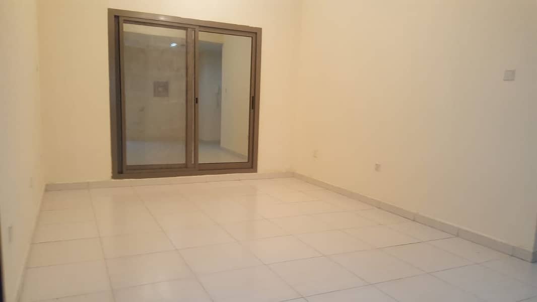 شقة في بارادايس ليك B6 بارادايس ليك مدينة الإمارات‬ 1 غرف 12000 درهم - 4487454
