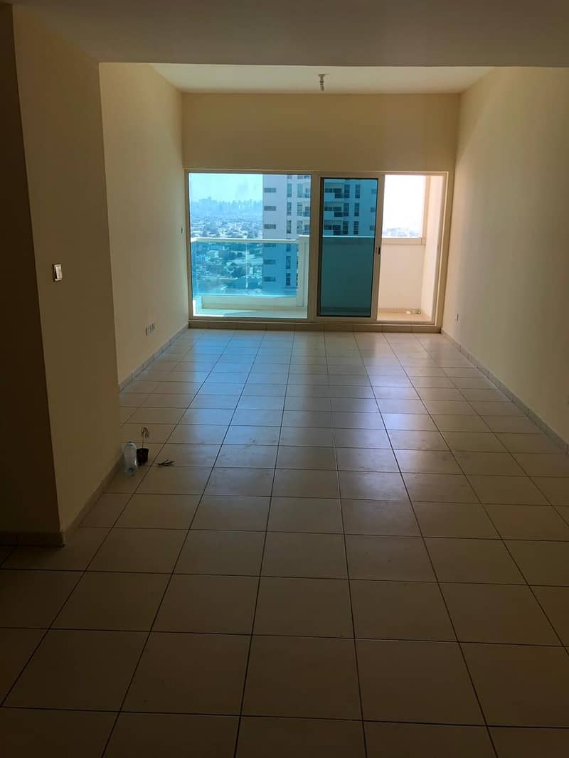 DISTRESS!! BIG SIZE 2 BHK FOR RENT IN AJMAN ONE TOWER.