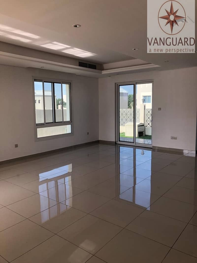 Beautifully Maintained 5 Bedroom + Maid's Room in Dubailand