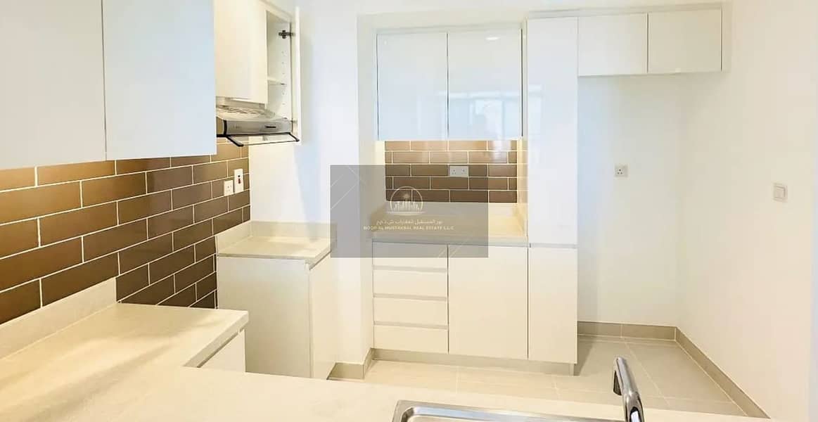 10 2bhk4. JPG