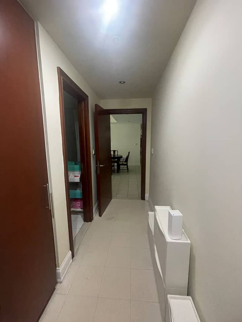 4 3f68a261-ec81-444a-aecd-2004c4961f0a. jpg