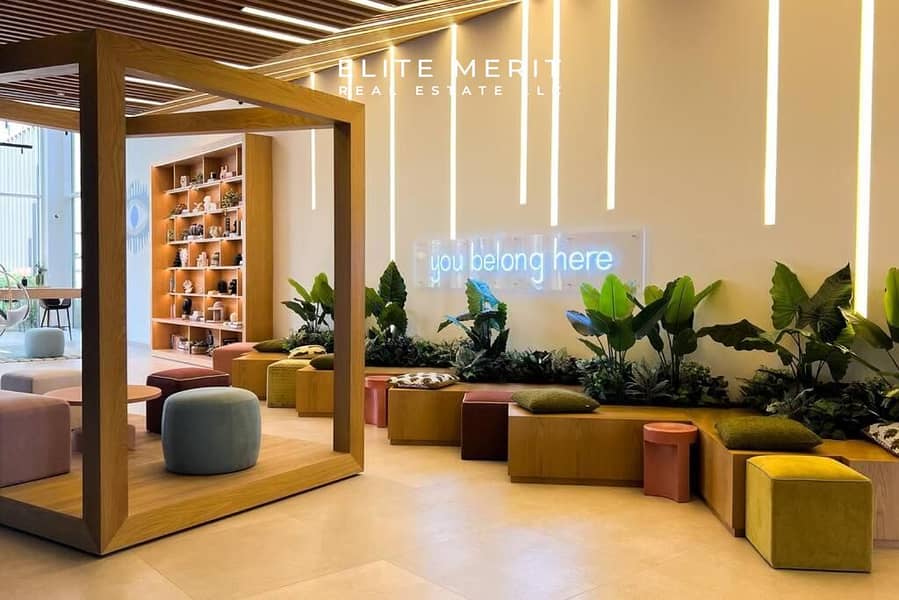 19 LOBBY 3. jpg