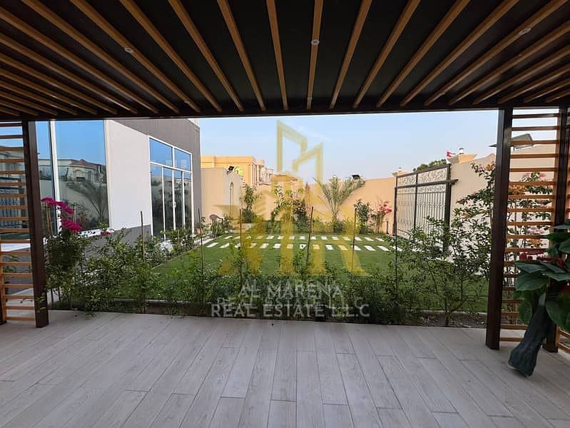 25 843638803-800x600. jpeg