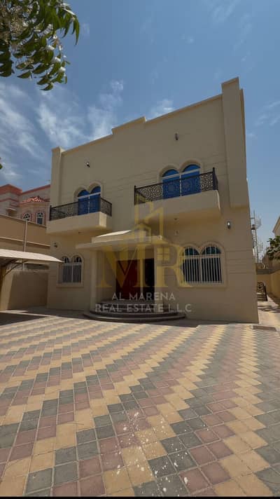 Villa de 5 chambres à à vendre à Al Mowaihat, Ajman - WhatsApp Image 2026-07-08 at 11.04. 25 PM. jpeg Villa de 5 chambres à à vendre à Al Mowaihat, Ajman - WhatsApp Image 2026-07-08 at 11.04. 25 PM. jpeg