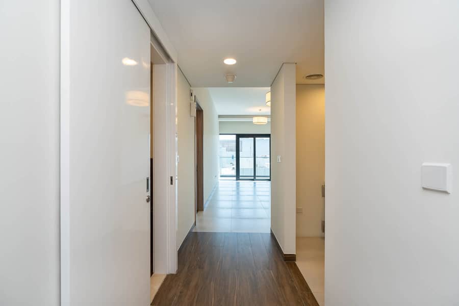 Vacant | Large 1-Bed | Fully-Furnished Option Vacant | Large 1-Bed | Fully-Furnished Option