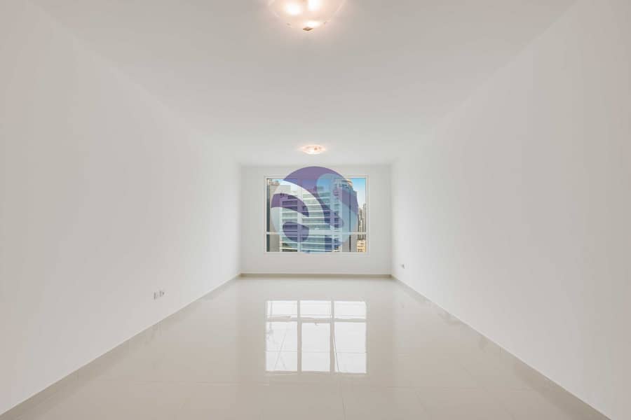 11 Livingroom 2. jpg