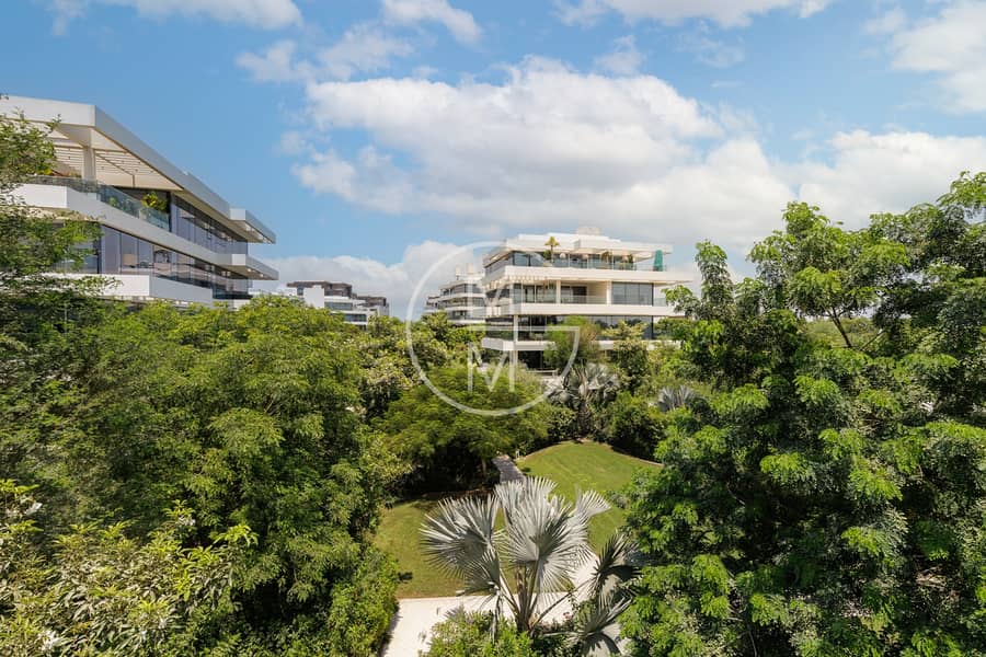 Stunning Views | Corner Unit | Prime Layout Stunning Views | Corner Unit | Prime Layout