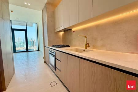 Studio te Huur in Jumeirah Village Circle (JVC), Dubai - Appartement in Jumeirah Village Circle (JVC),JVC District 10,Binghatti Apex, 47000 AED - 15763764 Studio te Huur in Jumeirah Village Circle (JVC), Dubai - Appartement in Jumeirah Village Circle (JVC),JVC District 10,Binghatti Apex, 47000 AED - 15763764